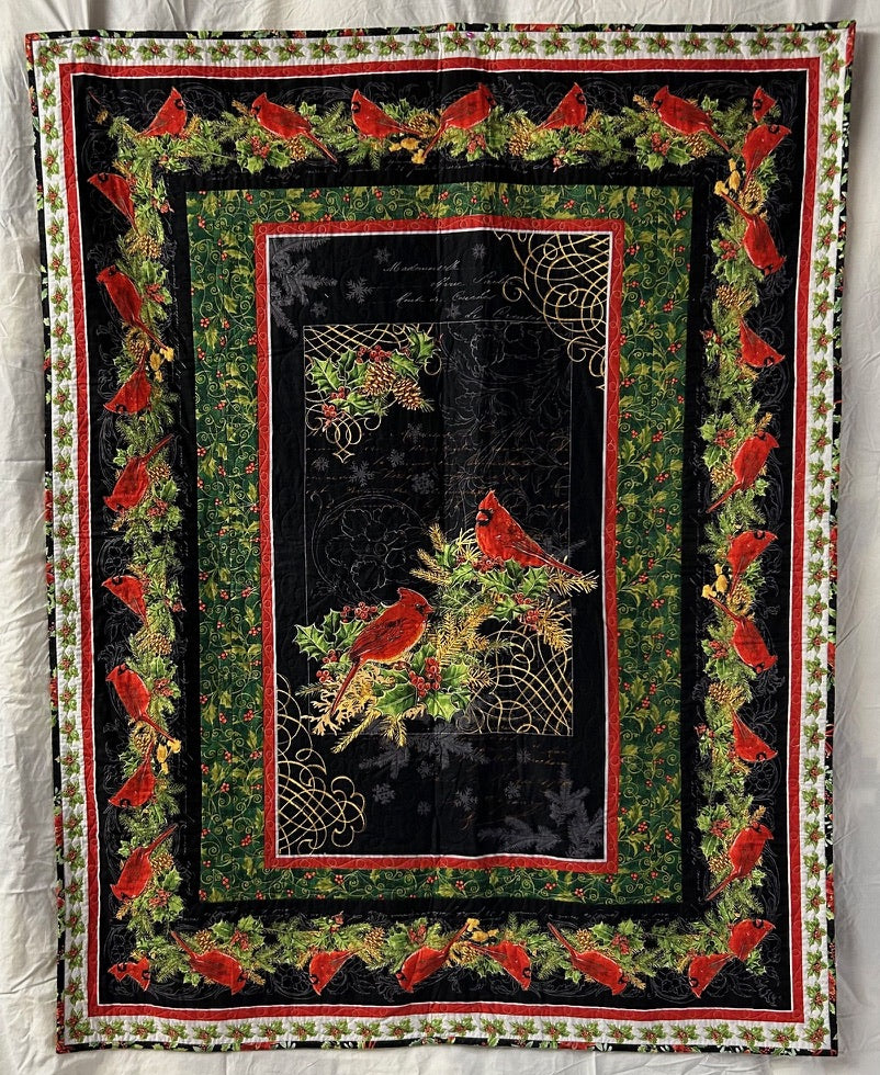 Cardinals On Holly Quilt (Throw)