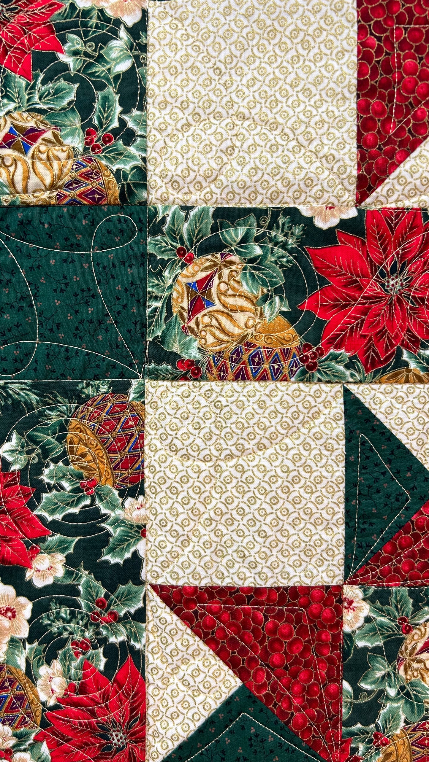 Poinsettia Table Runner
