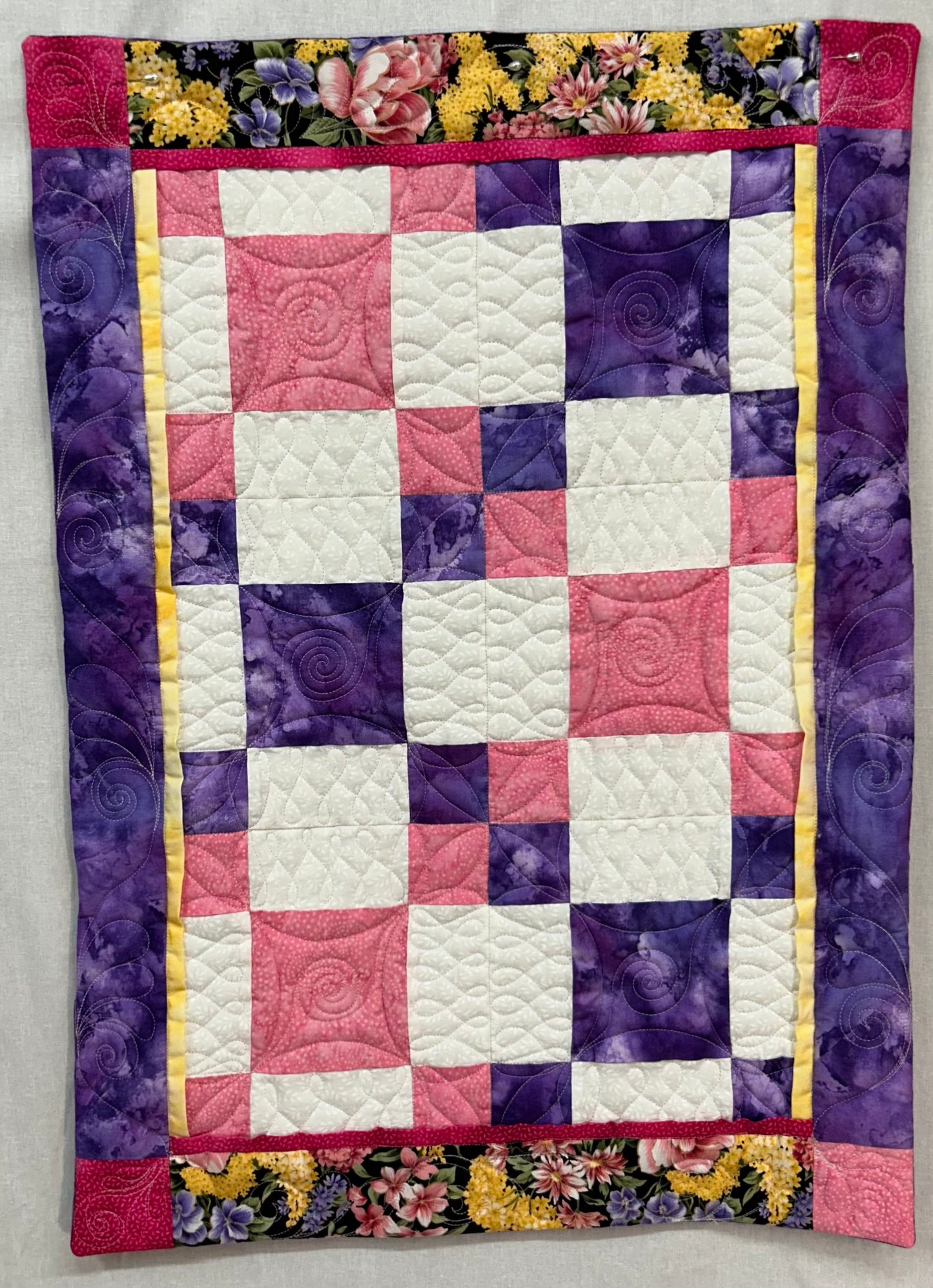 Ohio Star Quilt with Pillow Sham (Twin)