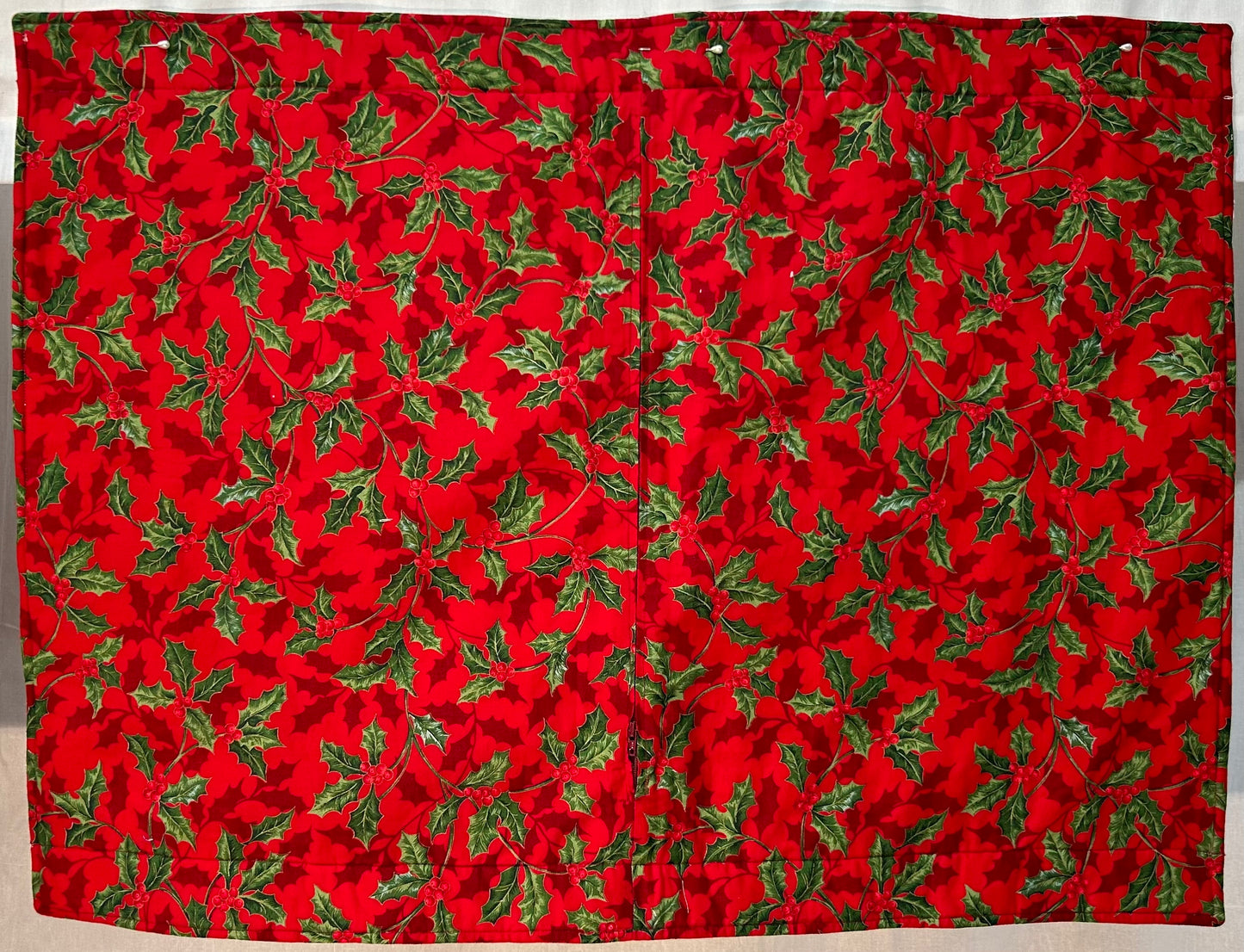 Whirligig Holiday Quilt with Pillow Sleeve (King)