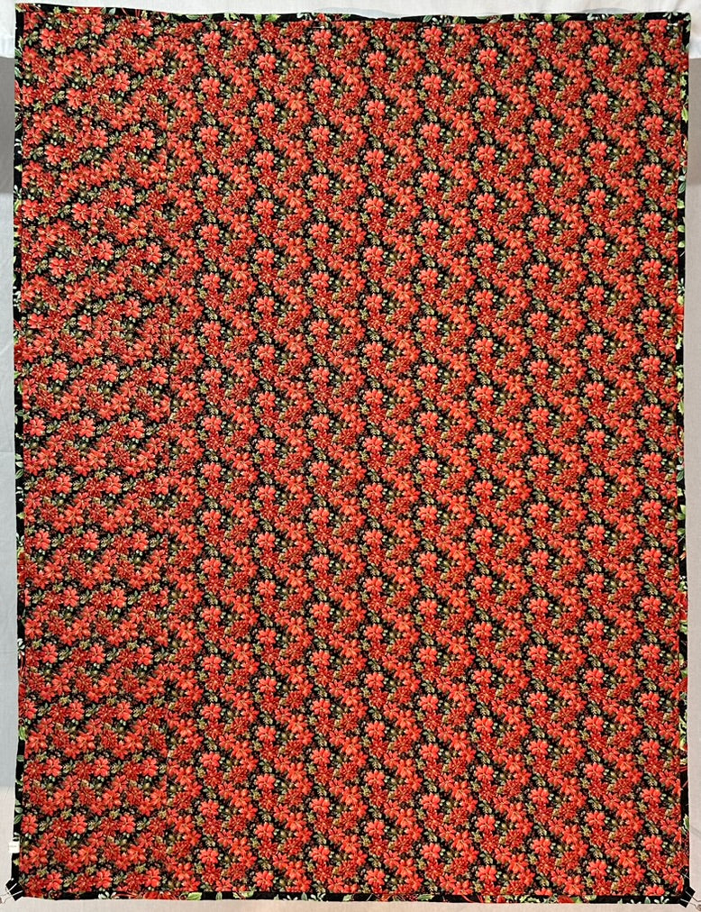 Holiday Poinsettias Quilt (Throw)