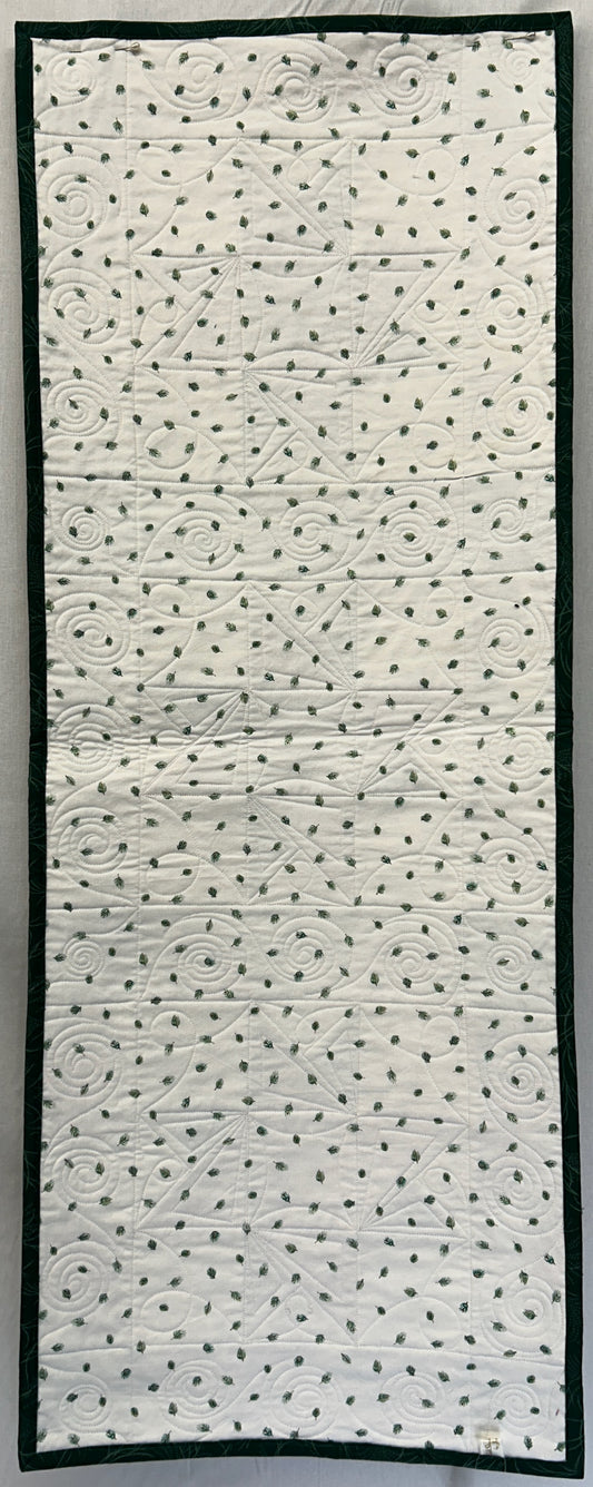 Red Green & White Stars Table Runner