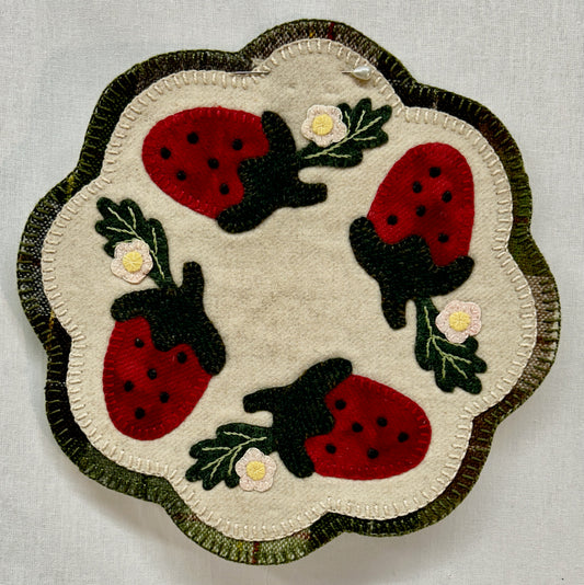Strawberries Penny Rug